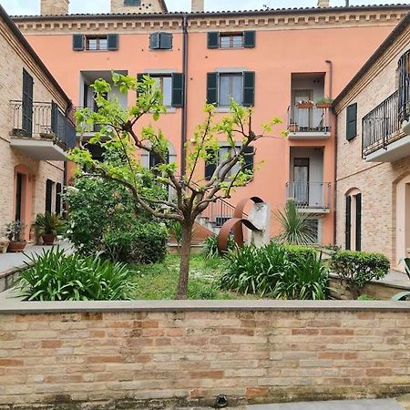 Scrigno Del Borgo-Intero Alloggio Montelupone Exterior photo